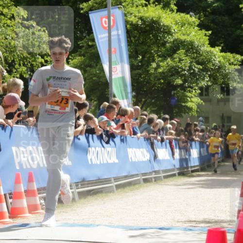 17.05.2025 - Störlauf H.Heesch http://msf.ph/oto/7907631 17.05.2025 15:27:29 Ziel 2021, 13, 1992 meine-sportfotos.de