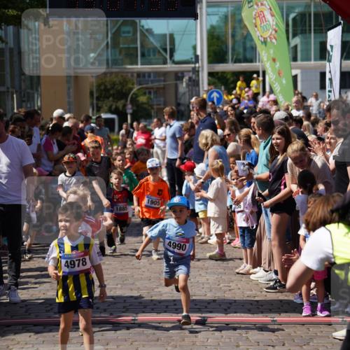 13.06.2025 - Holstenköstenlauf Felixshl http://msf.ph/oto/7921815 13.06.2025 15:01:59 Laufen  meine-sportfotos.de