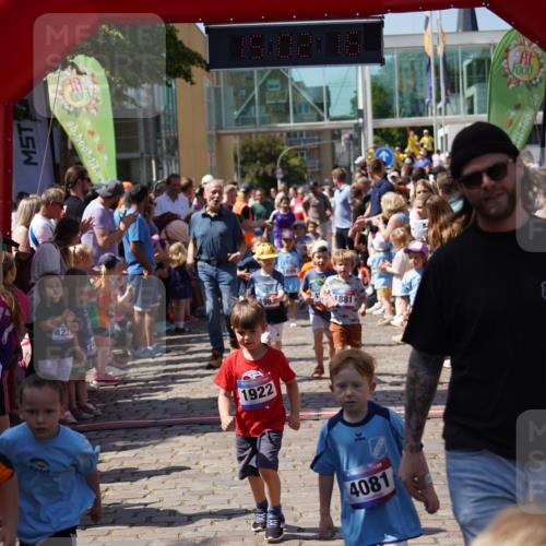 13.06.2025 - Holstenköstenlauf Felixshl http://msf.ph/oto/7921845 13.06.2025 15:02:16 Laufen  meine-sportfotos.de