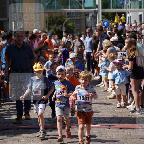 13.06.2025 - Holstenköstenlauf Felixshl http://msf.ph/oto/7921851 13.06.2025 15:02:17 Laufen  meine-sportfotos.de