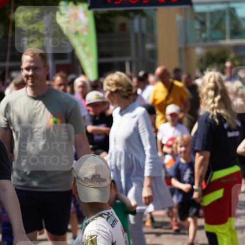 13.06.2025 - Holstenköstenlauf Felixshl http://msf.ph/oto/7921943 13.06.2025 15:03:28 Laufen  meine-sportfotos.de
