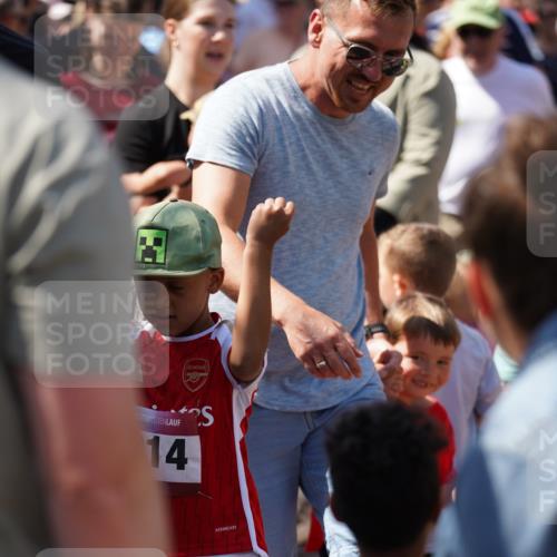 13.06.2025 - Holstenköstenlauf Felixshl http://msf.ph/oto/7921957 13.06.2025 15:03:42 Laufen  meine-sportfotos.de