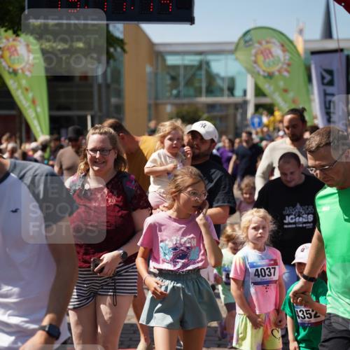 13.06.2025 - Holstenköstenlauf Felixshl http://msf.ph/oto/7922116 13.06.2025 15:11:14 Laufen  meine-sportfotos.de