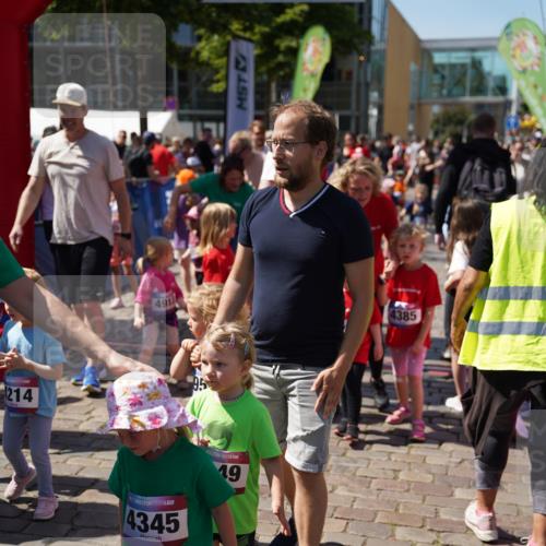 13.06.2025 - Holstenköstenlauf Felixshl http://msf.ph/oto/7922157 13.06.2025 15:11:59 Laufen  meine-sportfotos.de