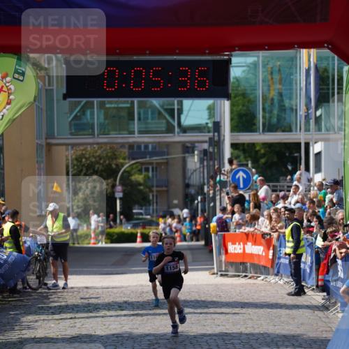 13.06.2025 - Holstenköstenlauf Felixshl http://msf.ph/oto/7922197 13.06.2025 15:35:35 Laufen 1158, 1160 meine-sportfotos.de