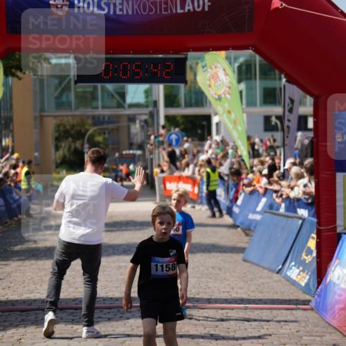 13.06.2025 - Holstenköstenlauf Felixshl http://msf.ph/oto/7922205 13.06.2025 15:35:42 Laufen 1158, 1160 meine-sportfotos.de