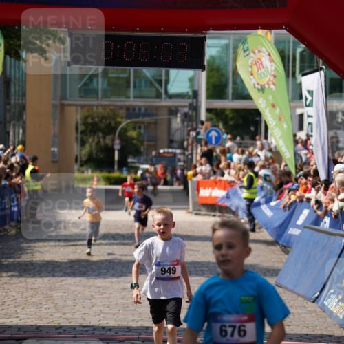 13.06.2025 - Holstenköstenlauf Felixshl http://msf.ph/oto/7922224 13.06.2025 15:36:03 Laufen 676, 949, 1162, 1906 meine-sportfotos.de