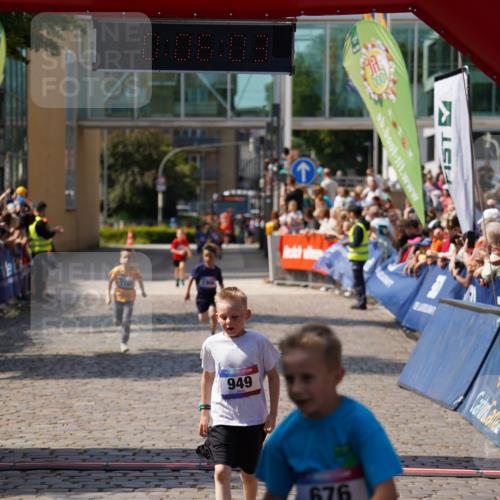 13.06.2025 - Holstenköstenlauf Felixshl http://msf.ph/oto/7922226 13.06.2025 15:36:03 Laufen 676, 949, 1162, 1906 meine-sportfotos.de