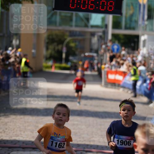 13.06.2025 - Holstenköstenlauf Felixshl http://msf.ph/oto/7922235 13.06.2025 15:36:08 Laufen 1162, 1814, 1906 meine-sportfotos.de