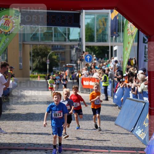 13.06.2025 - Holstenköstenlauf Felixshl http://msf.ph/oto/7922256 13.06.2025 15:36:20 Laufen 23, 95, 182, 1812 meine-sportfotos.de