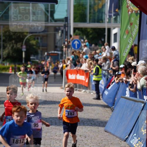 13.06.2025 - Holstenköstenlauf Felixshl http://msf.ph/oto/7922257 13.06.2025 15:36:21 Laufen 23, 95, 182, 1812 meine-sportfotos.de