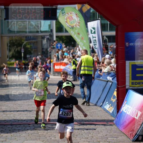 13.06.2025 - Holstenköstenlauf Felixshl http://msf.ph/oto/7922267 13.06.2025 15:36:31 Laufen 29, 76, 282, 285, 427, 1190, 1287, 1288 meine-sportfotos.de