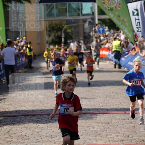 13.06.2025 - Holstenköstenlauf Felixshl http://msf.ph/oto/7922288 13.06.2025 15:36:41 Laufen 76, 284, 418, 422, 427, 558, 566, 1190, 1191, 1290, 1292, 1295, 1901 meine-sportfotos.de