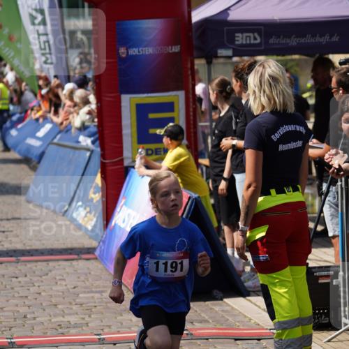 13.06.2025 - Holstenköstenlauf Felixshl http://msf.ph/oto/7922295 13.06.2025 15:36:43 Laufen 76, 284, 418, 422, 423, 558, 566, 674, 679, 943, 1156, 1191, 1290, 1292, 1295, 1901 meine-sportfotos.de