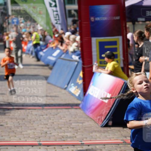 13.06.2025 - Holstenköstenlauf Felixshl http://msf.ph/oto/7922298 13.06.2025 15:36:43 Laufen 76, 284, 418, 422, 423, 558, 566, 674, 679, 943, 1156, 1191, 1290, 1292, 1295, 1901 meine-sportfotos.de