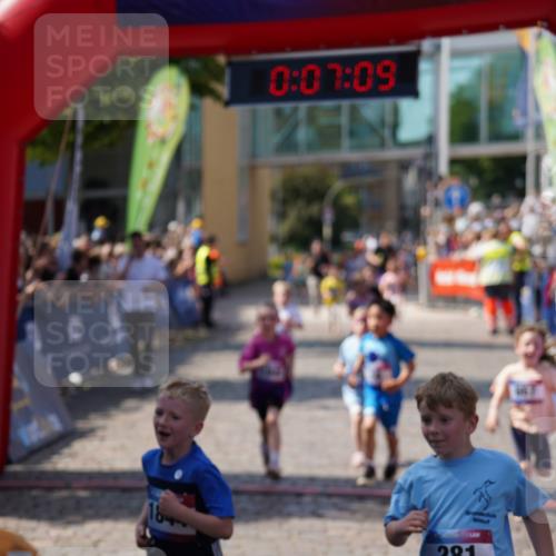 13.06.2025 - Holstenköstenlauf Felixshl http://msf.ph/oto/7922352 13.06.2025 15:37:09 Laufen 30, 59, 275, 281, 562, 667, 829, 1377, 1410, 1444, 1842, 1844, 1845 meine-sportfotos.de