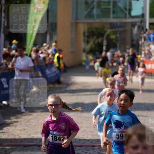 13.06.2025 - Holstenköstenlauf Felixshl http://msf.ph/oto/7922357 13.06.2025 15:37:11 Laufen 30, 59, 275, 562, 667, 829, 1410, 1842, 1844, 1845 meine-sportfotos.de