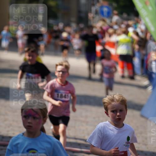 13.06.2025 - Holstenköstenlauf Felixshl http://msf.ph/oto/7922361 13.06.2025 15:37:13 Laufen 30, 59, 183, 275, 424, 562, 667, 829, 1410, 1842, 1845 meine-sportfotos.de