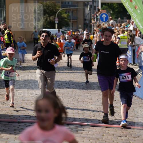 13.06.2025 - Holstenköstenlauf Felixshl http://msf.ph/oto/7922381 13.06.2025 15:37:19 Laufen 31, 60, 176, 183, 273, 275, 424, 562, 827, 1446, 1884 meine-sportfotos.de