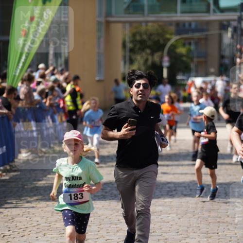 13.06.2025 - Holstenköstenlauf Felixshl http://msf.ph/oto/7922382 13.06.2025 15:37:20 Laufen 31, 60, 176, 183, 273, 275, 424, 562, 827, 1441, 1446, 1884 meine-sportfotos.de