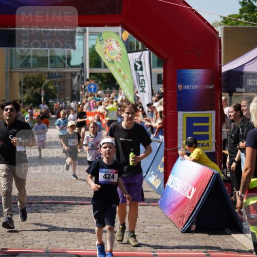 13.06.2025 - Holstenköstenlauf Felixshl http://msf.ph/oto/7922386 13.06.2025 15:37:22 Laufen 31, 60, 176, 183, 273, 424, 827, 947, 1411, 1441, 1446, 1884 meine-sportfotos.de