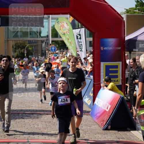 13.06.2025 - Holstenköstenlauf Felixshl http://msf.ph/oto/7922388 13.06.2025 15:37:22 Laufen 31, 60, 176, 183, 273, 424, 827, 947, 1411, 1441, 1446, 1884 meine-sportfotos.de