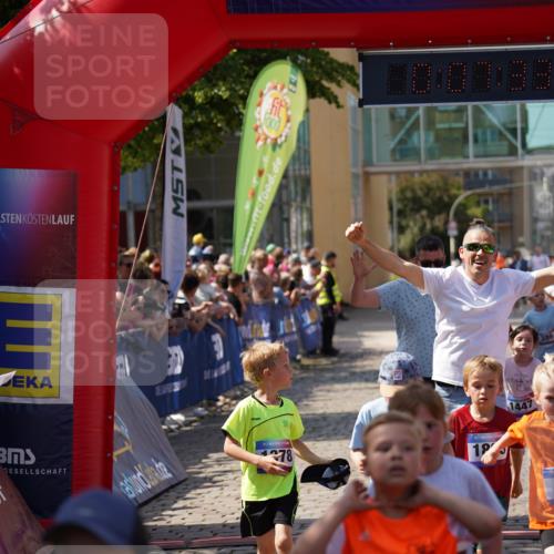 13.06.2025 - Holstenköstenlauf Felixshl http://msf.ph/oto/7922423 13.06.2025 15:37:33 Laufen 44, 67, 84, 177, 279, 286, 824, 946, 947, 1199, 1378, 1411, 1437, 1447, 1801, 1863 meine-sportfotos.de