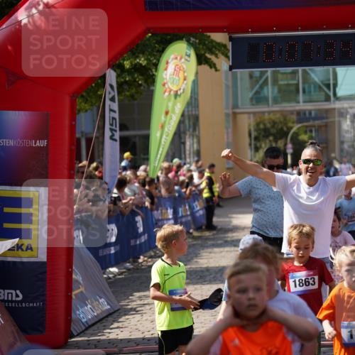 13.06.2025 - Holstenköstenlauf Felixshl http://msf.ph/oto/7922424 13.06.2025 15:37:34 Laufen 44, 67, 84, 177, 279, 286, 824, 946, 947, 1199, 1378, 1411, 1437, 1447, 1801, 1863 meine-sportfotos.de