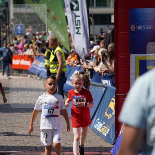 13.06.2025 - Holstenköstenlauf Felixshl http://msf.ph/oto/7922440 13.06.2025 15:37:42 Laufen 67, 825, 831, 833, 945, 946, 1161, 1376, 1414, 1801, 1941 meine-sportfotos.de