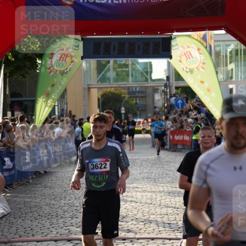 13.06.2025 - Holstenköstenlauf Felixshl http://msf.ph/oto/7922449 13.06.2025 19:48:55 Laufen 2259, 2282, 2408, 2669, 2685, 2786, 3622 meine-sportfotos.de