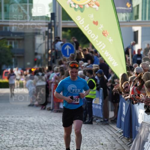 13.06.2025 - Holstenköstenlauf Felixshl http://msf.ph/oto/7922456 13.06.2025 19:49:01 Laufen 2062, 2097, 2259, 3238 meine-sportfotos.de