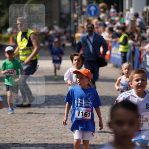 13.06.2025 - Holstenköstenlauf Felixshl http://msf.ph/oto/7922470 13.06.2025 15:37:47 Laufen 3, 825, 831, 833, 942, 945, 1161, 1376, 1414, 1941 meine-sportfotos.de