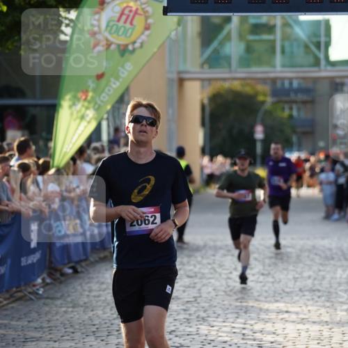 13.06.2025 - Holstenköstenlauf Felixshl http://msf.ph/oto/7922473 13.06.2025 19:49:04 Laufen 2062, 2097, 2259, 3238 meine-sportfotos.de