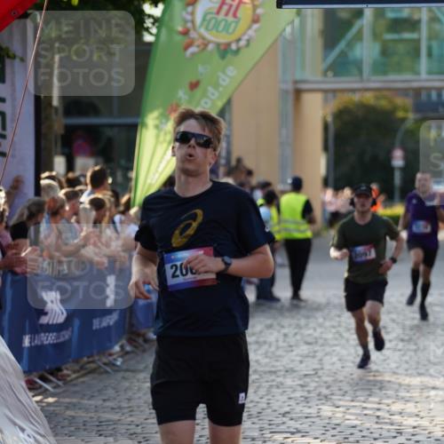 13.06.2025 - Holstenköstenlauf Felixshl http://msf.ph/oto/7922479 13.06.2025 19:49:05 Laufen 2062, 2097, 2259, 3238 meine-sportfotos.de