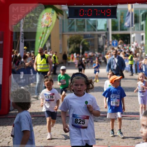 13.06.2025 - Holstenköstenlauf Felixshl http://msf.ph/oto/7922480 13.06.2025 15:37:49 Laufen 3, 825, 831, 833, 942, 1161, 1376, 1827, 1941 meine-sportfotos.de