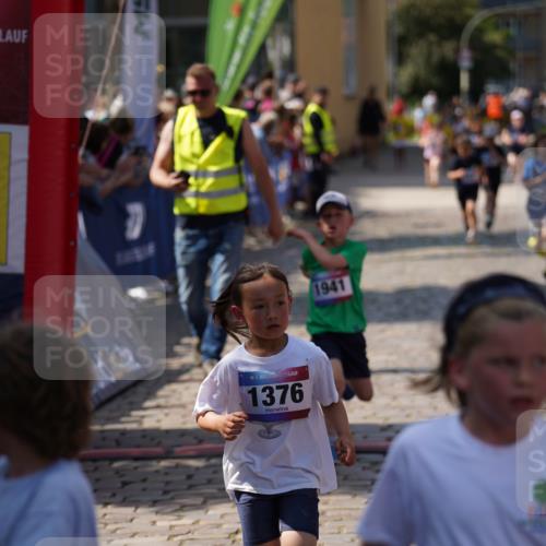 13.06.2025 - Holstenköstenlauf Felixshl http://msf.ph/oto/7922482 13.06.2025 15:37:50 Laufen 3, 39, 825, 831, 833, 942, 1161, 1376, 1827, 1941 meine-sportfotos.de