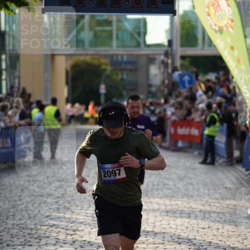 13.06.2025 - Holstenköstenlauf Felixshl http://msf.ph/oto/7922499 13.06.2025 19:49:08 Laufen 2062, 2097, 3238 meine-sportfotos.de