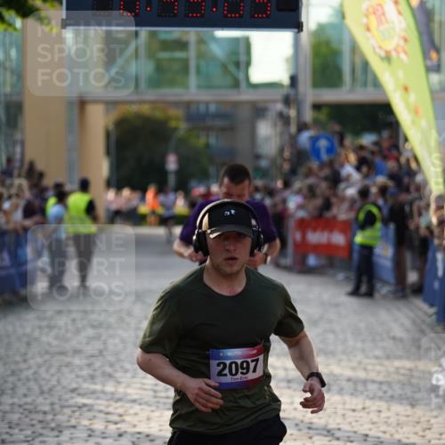 13.06.2025 - Holstenköstenlauf Felixshl http://msf.ph/oto/7922505 13.06.2025 19:49:08 Laufen 2062, 2097, 3238 meine-sportfotos.de