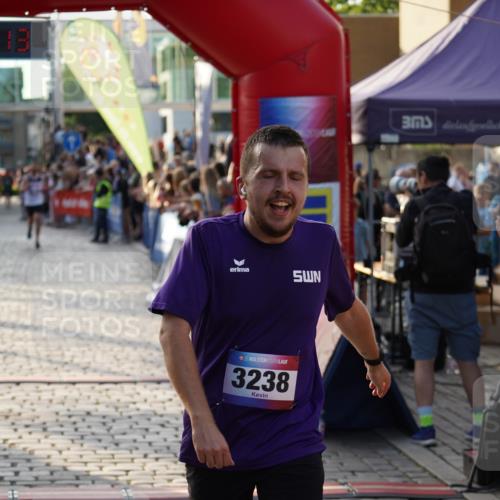 13.06.2025 - Holstenköstenlauf Felixshl http://msf.ph/oto/7922518 13.06.2025 19:49:12 Laufen 3216, 3238 meine-sportfotos.de