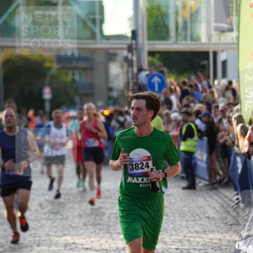 13.06.2025 - Holstenköstenlauf Felixshl http://msf.ph/oto/7922620 13.06.2025 19:49:40 Laufen 2019, 2197, 2309, 2323, 2799, 3029, 3212, 3229, 3824 meine-sportfotos.de