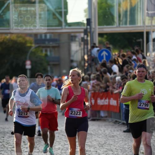 13.06.2025 - Holstenköstenlauf Felixshl http://msf.ph/oto/7922635 13.06.2025 19:49:43 Laufen 2019, 2197, 2309, 2323, 2569, 2799, 3029, 3212, 3824 meine-sportfotos.de