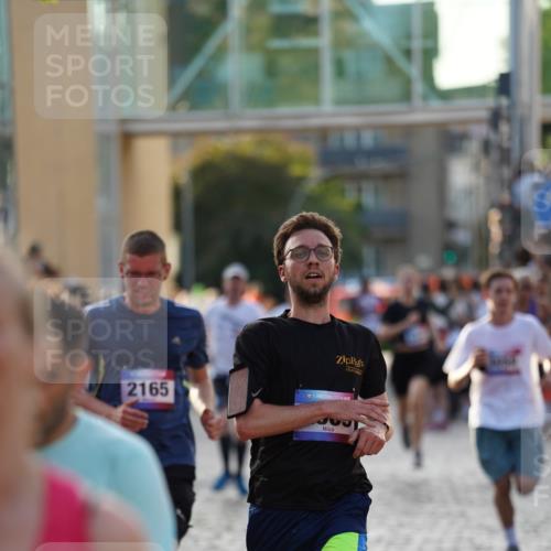 13.06.2025 - Holstenköstenlauf Felixshl http://msf.ph/oto/7922658 13.06.2025 19:49:51 Laufen 2165, 2197, 2347, 2415, 2569, 2713, 3029, 3049, 3050 meine-sportfotos.de