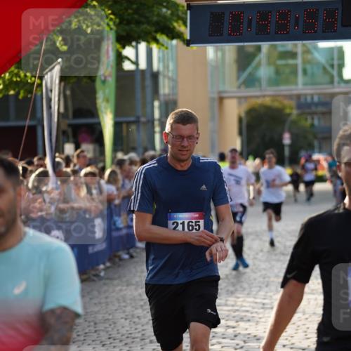 13.06.2025 - Holstenköstenlauf Felixshl http://msf.ph/oto/7922671 13.06.2025 19:49:53 Laufen 2165, 2347, 2415, 2569, 2713, 3049, 3050 meine-sportfotos.de