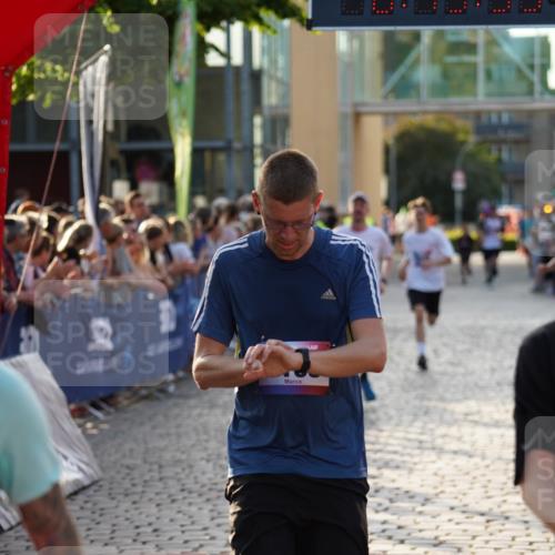 13.06.2025 - Holstenköstenlauf Felixshl http://msf.ph/oto/7922679 13.06.2025 19:49:54 Laufen 2165, 2347, 2415, 2569, 2713, 3049, 3050 meine-sportfotos.de