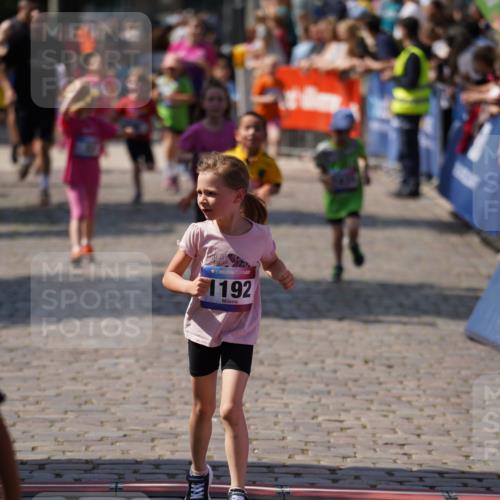 13.06.2025 - Holstenköstenlauf Felixshl http://msf.ph/oto/7922680 13.06.2025 15:38:35 Laufen 16, 33, 98, 1159, 1192, 1193, 1435, 1443, 1870, 1929 meine-sportfotos.de