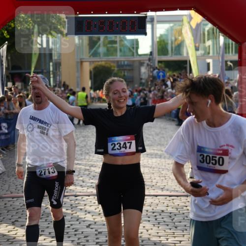 13.06.2025 - Holstenköstenlauf Felixshl http://msf.ph/oto/7922700 13.06.2025 19:49:59 Laufen 2215, 2347, 2415, 2713, 2810, 3049 meine-sportfotos.de