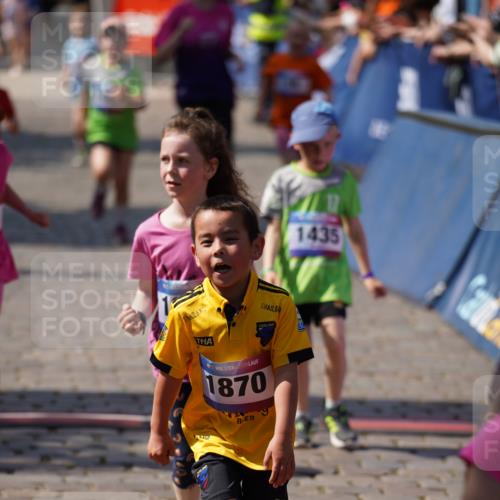 13.06.2025 - Holstenköstenlauf Felixshl http://msf.ph/oto/7922710 13.06.2025 15:38:40 Laufen 16, 33, 81, 98, 278, 1193, 1195, 1435, 1443, 1870, 1929 meine-sportfotos.de