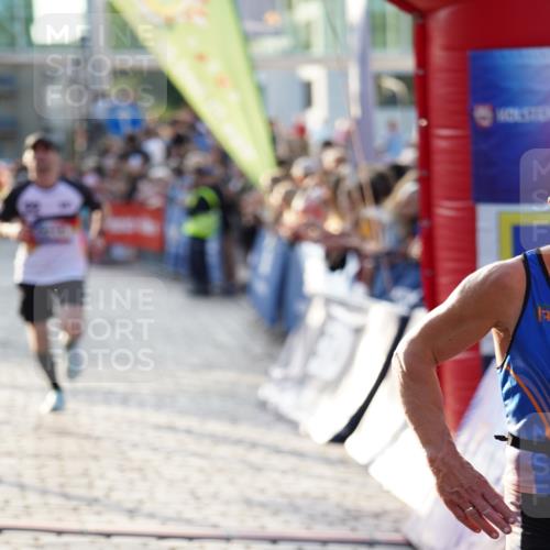 13.06.2025 - Holstenköstenlauf Felixshl http://msf.ph/oto/7922719 13.06.2025 19:50:03 Laufen 2015, 2215, 2415, 2810 meine-sportfotos.de