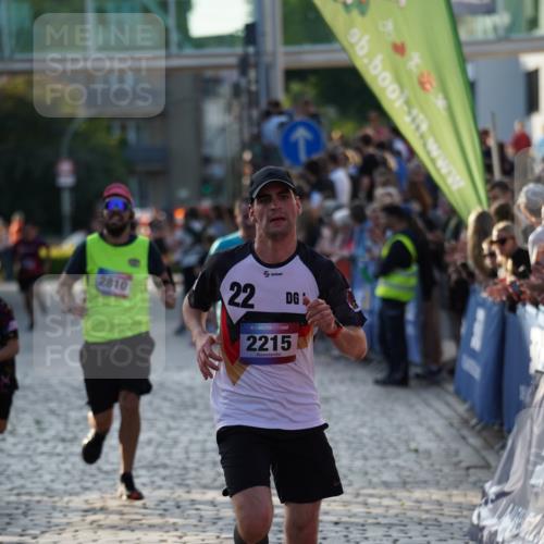 13.06.2025 - Holstenköstenlauf Felixshl http://msf.ph/oto/7922722 13.06.2025 19:50:04 Laufen 2015, 2215, 2810 meine-sportfotos.de