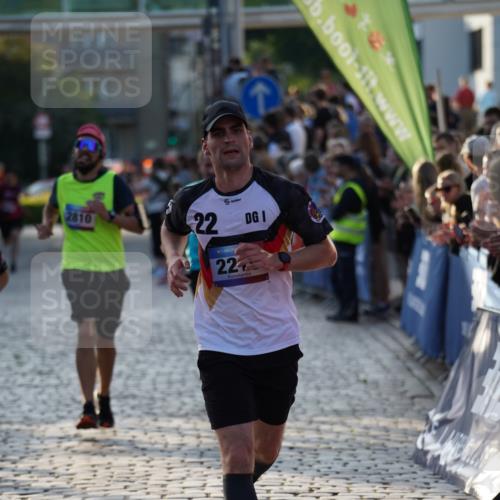 13.06.2025 - Holstenköstenlauf Felixshl http://msf.ph/oto/7922724 13.06.2025 19:50:05 Laufen 2015, 2215, 2545, 2810, 2845 meine-sportfotos.de